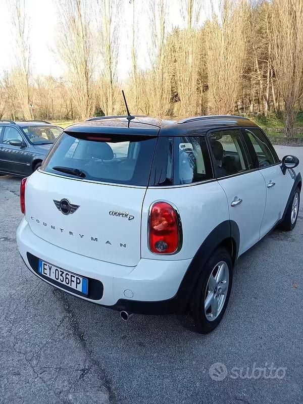 Usata Mini Countryman 111 CV (81 kW) 2015 Bianco SUV