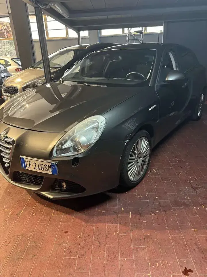 Usata Alfa Romeo Giulietta Turismo 170 CV (125 kW) 2011 Other Utilitaria