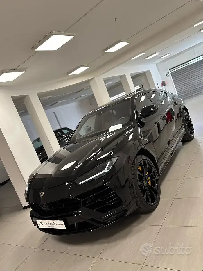 Usata Lamborghini Urus 650 CV (478 kW) 2022 SUV