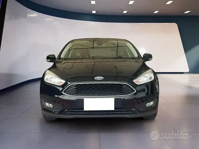 Usata Ford Focus S 125 CV (91 kW) 2017 Nero Station wagon