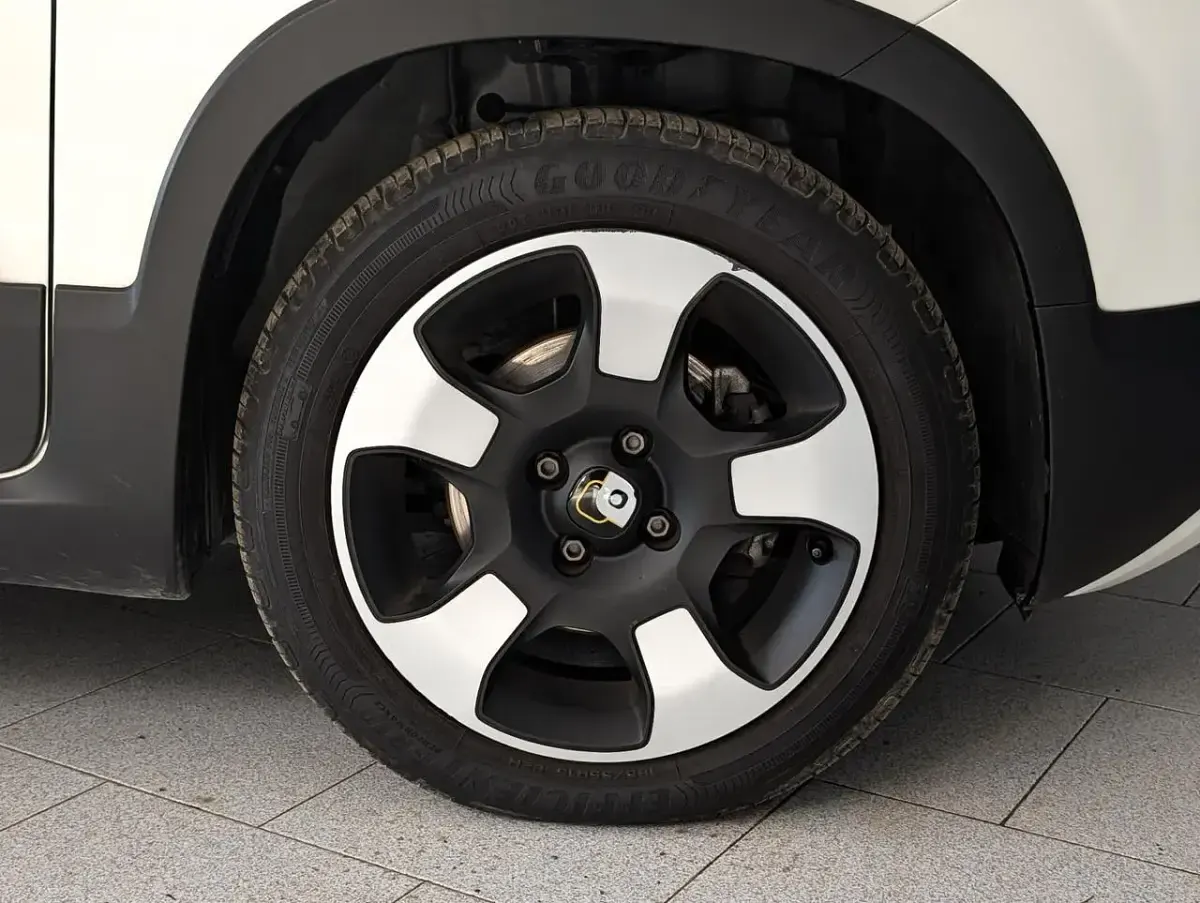 Usata Fiat Panda Cross Cross 70 CV (51 kW) 2024 Bianco Utilitaria
