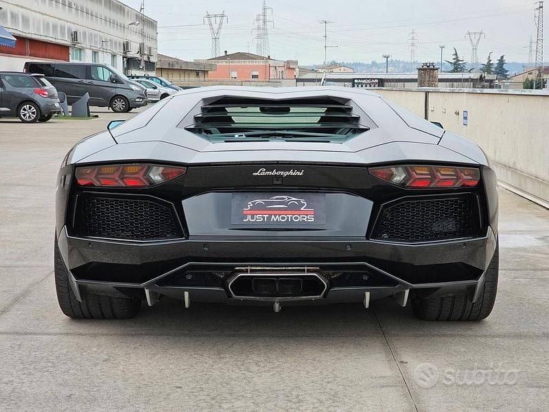 Usata Lamborghini Aventador 700 CV (514 kW) 2013 Nero Coupé