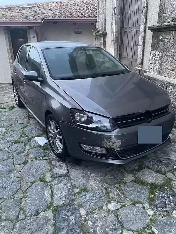 Usata VW Polo 90 CV (66 kW) 2010 Utilitaria