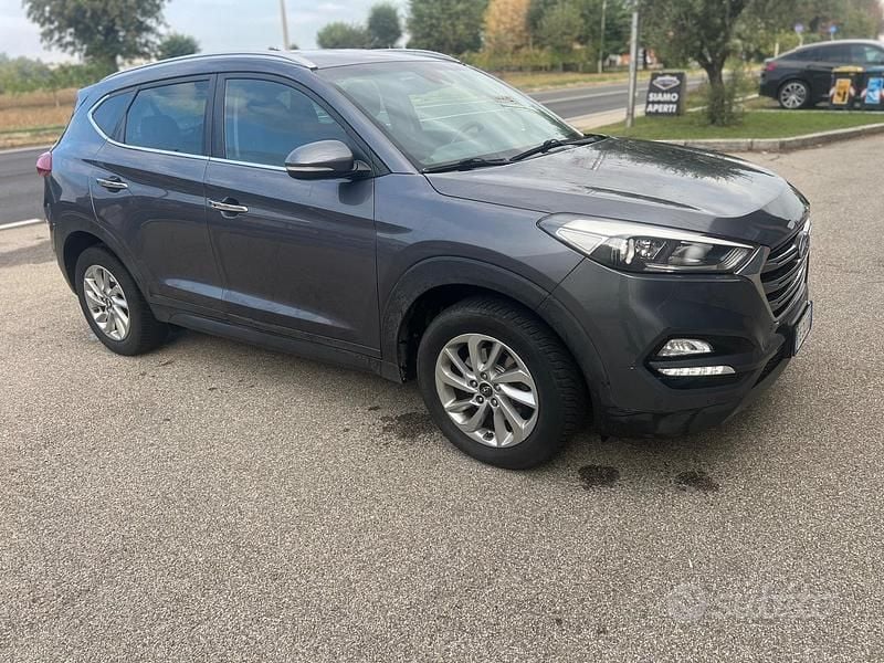 Usata Hyundai Tucson Xpossible 2016 Grigio SUV