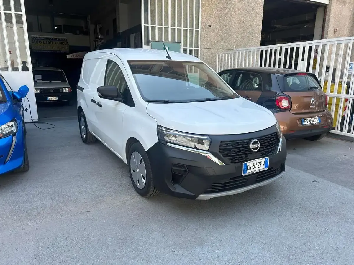 Usata Nissan Townstar 131 CV (96 kW) 2023 Bianco Furgone