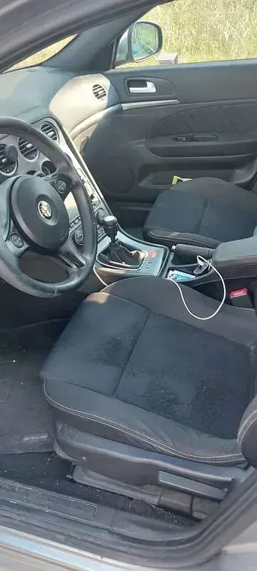 Usata Alfa Romeo 159 Progression 136 CV (100 kW) 2012 Grigio Station wagon