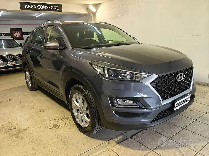 Usata Hyundai Tucson 116 CV (85 kW) 2018 Grigio SUV