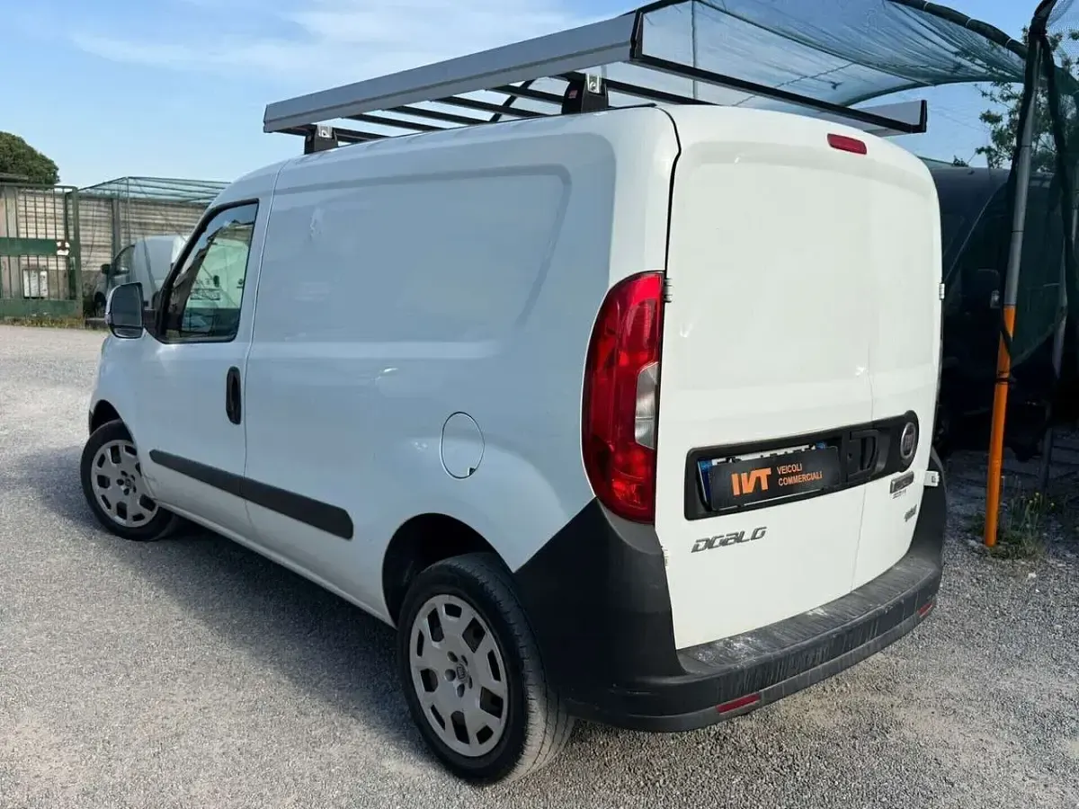Usata Fiat Doblò 120 CV (88 kW) 2016 Bianco Monovolume