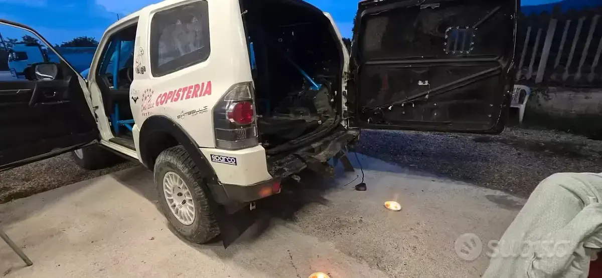 Usata Mitsubishi Pajero 170 CV (125 kW) 2007 Bianco SUV