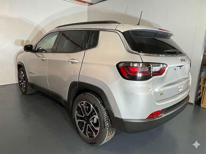 Usata Jeep Compass Limited 131 CV (96 kW) 2023 Argento SUV