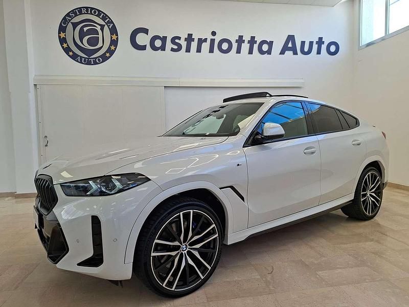 Usata BMW X6 M Sport 340 CV (250 kW) 2024 Bianco SUV