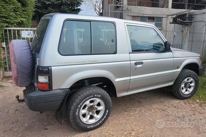 Usata Mitsubishi Pajero 1997 Grigio SUV