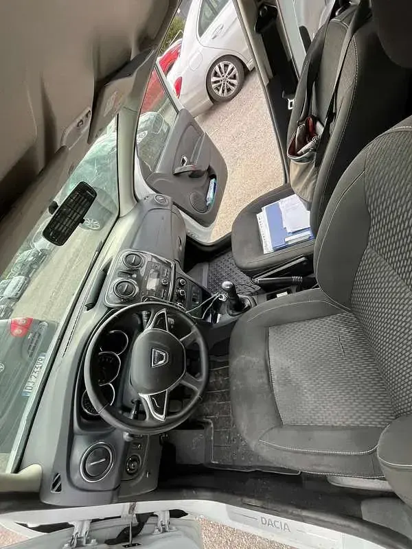Usata Dacia Sandero Lauréate 86 CV (63 kW) 2019 Berlina
