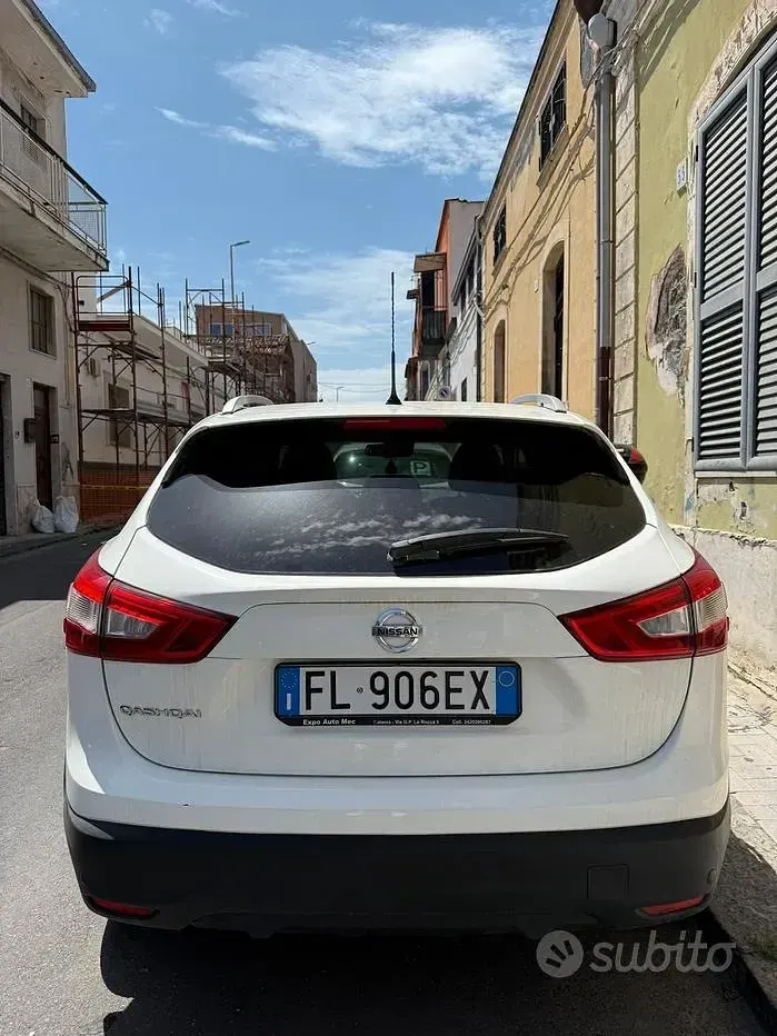 Usata Nissan Qashqai 115 CV (84 kW) 2017 Bianco SUV