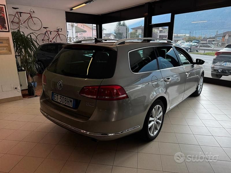 Usata VW Passat 177 CV (130 kW) 2013 Bronzo Station wagon