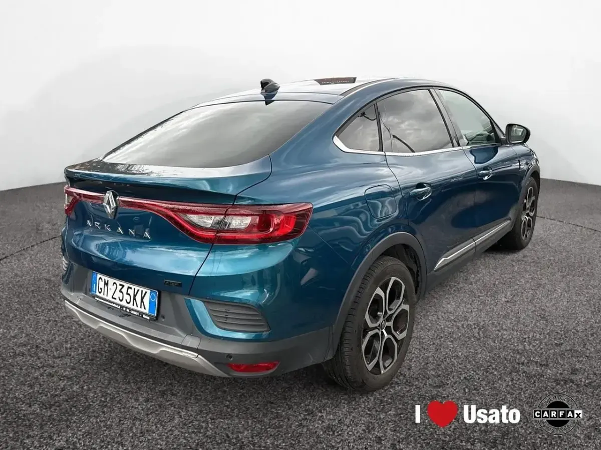 Usata Renault Clio Techno 143 CV (105 kW) 2022 Blu Utilitaria