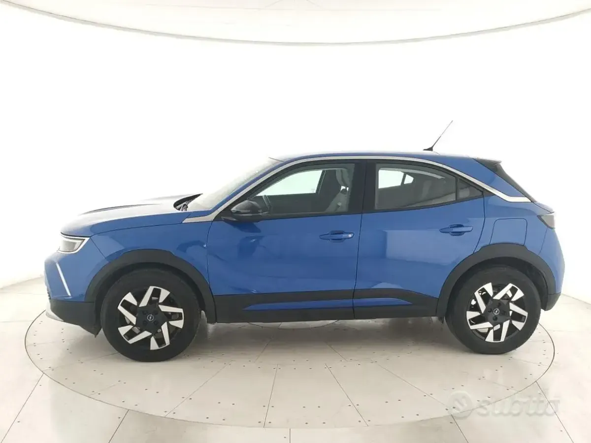 Usata Opel Mokka Elegance 101 CV (74 kW) 2022 Blu SUV