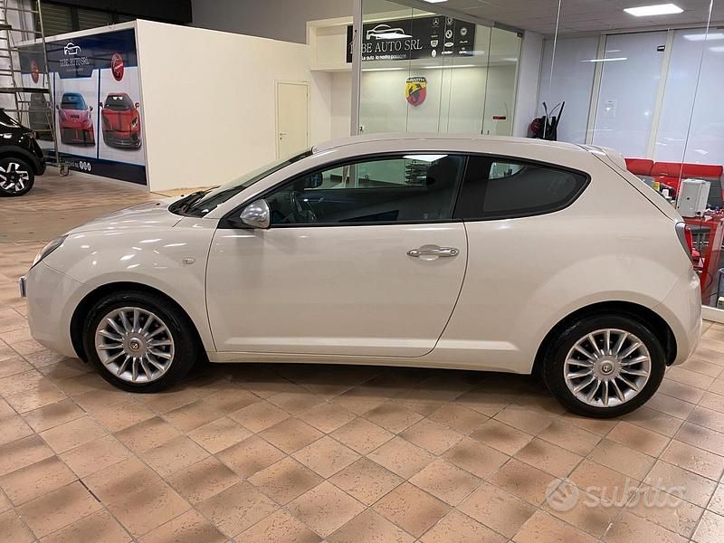 Usata Alfa Romeo MiTo Distinctive 85 CV (62 kW) 2014 Beige Utilitaria