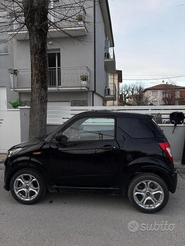 Usata Ligier JS50 2022 Nero Utilitaria