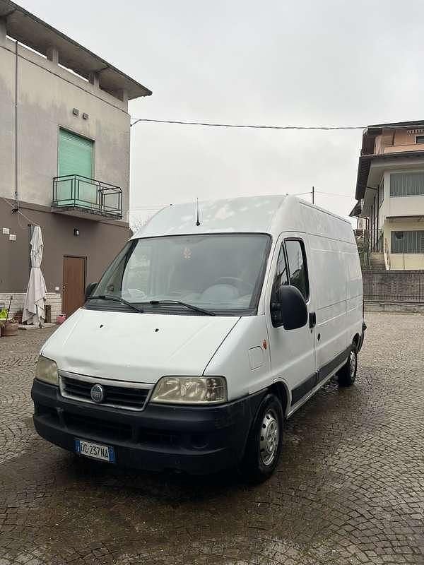 Usata Fiat Ducato 97 CV (71 kW) 2006 Furgone