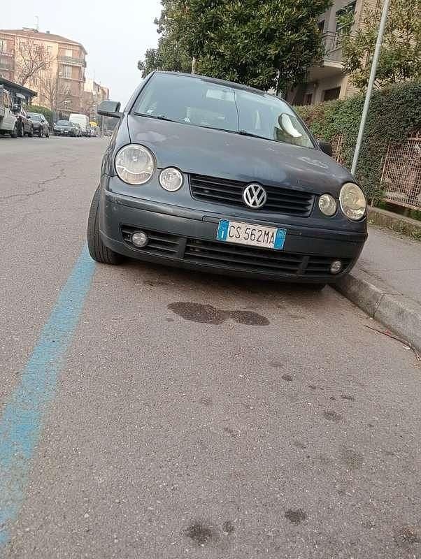 Usata VW Polo 75 CV (55 kW) 2006 Blu/azzurro Berlina