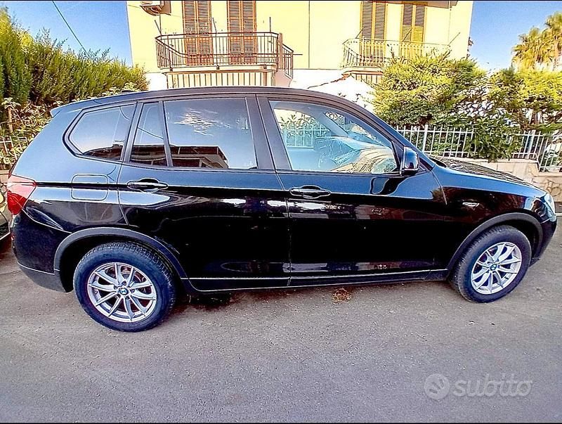 Usata BMW X3 Efficient Dynamics 190 CV (139 kW) 2015 Nero SUV