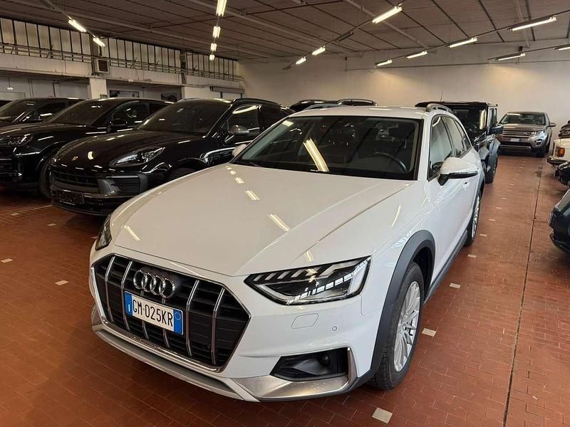 Usata Audi A4 Allroad Business 204 CV (150 kW) 2022 Bianco Station wagon