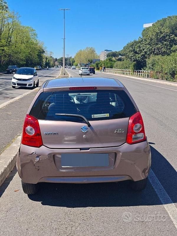 Usata Suzuki Alto 68 CV (50 kW) 2010 Utilitaria