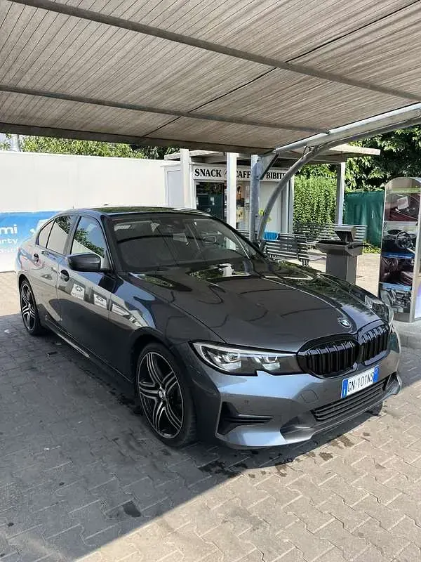 Usata BMW 318 150 CV (110 kW) 2020 Berlina
