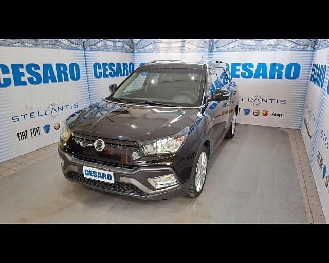 Usata SsangYong XLV 116 CV (85 kW) 2017 Nero SUV