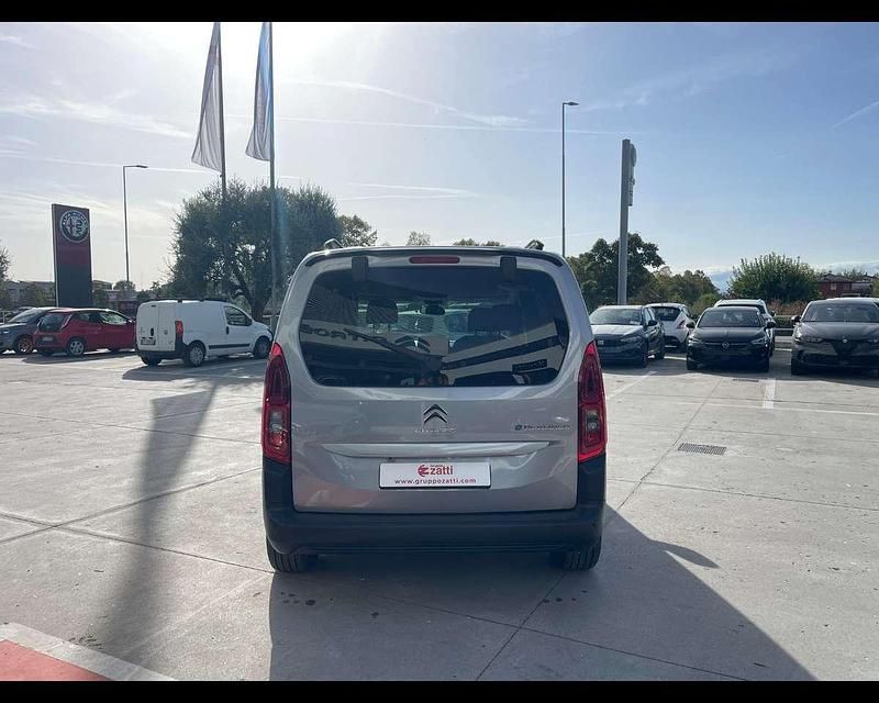 Usata Citroën e-Berlingo Shine 56 kW (77 CV) 2022 Grigio acier Monovolume