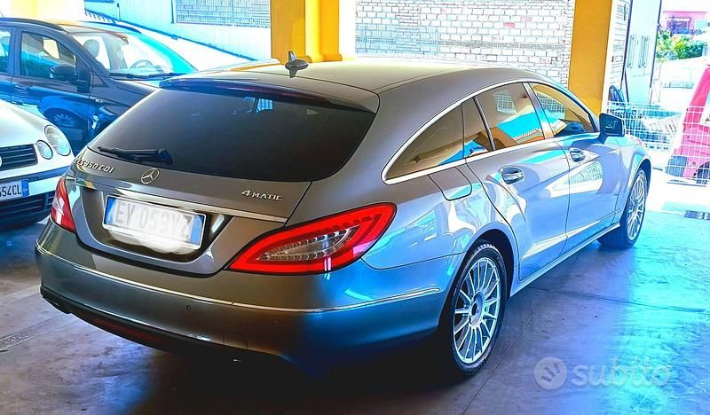 Usata Mercedes CLS350 252 CV (185 kW) 2017 Station wagon