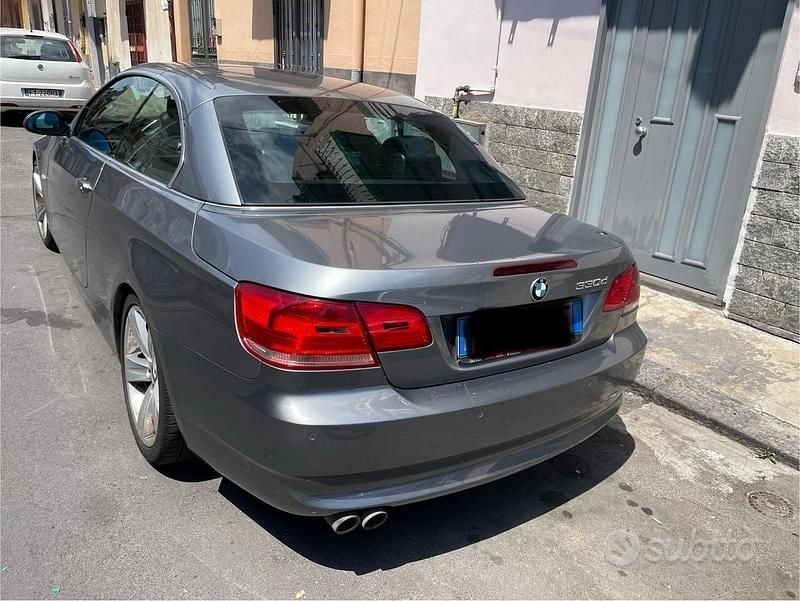 Begagnad BMW 330 Cabriolet 231 HK (169 kW) 2007 Grå Cab