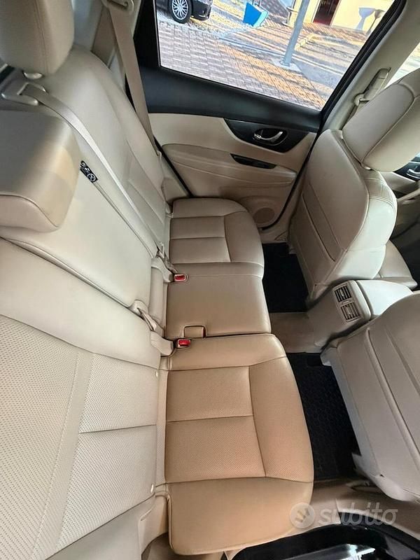 Usata Nissan X-Trail Tekna 131 CV (96 kW) 2015 Nero SUV