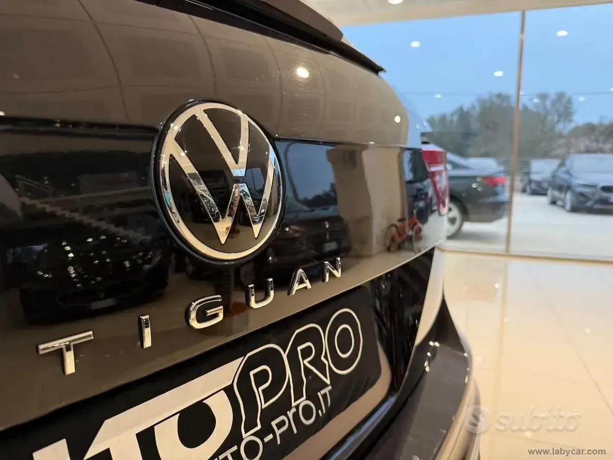 Usata VW Tiguan Life 150 CV (110 kW) 2023 Nero SUV