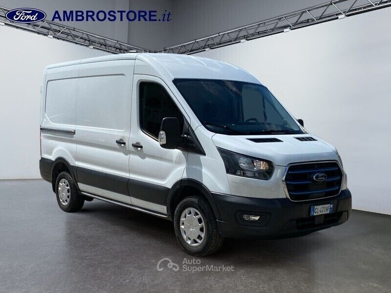 Usata Ford E-Transit Trend 135 kW (184 CV) 2022 Bianco Furgone