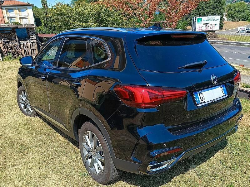 Usata MG HS Comfort 162 CV (119 kW) 2024 Nero SUV