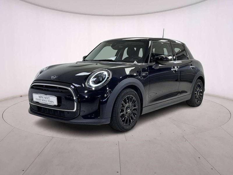 Enigmatic black mini yours Usata 2023 Mini Cooper Due volumi | 25.900 € (Buon prezzo) - Immagine 1/4