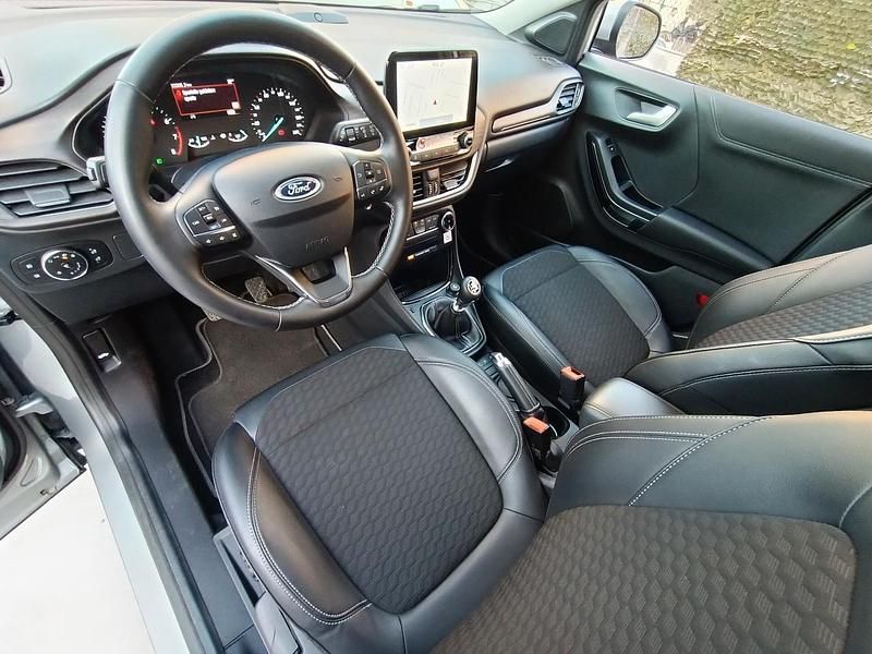 Usata Ford Puma Titanium 125 CV (91 kW) 2022 Grigio SUV