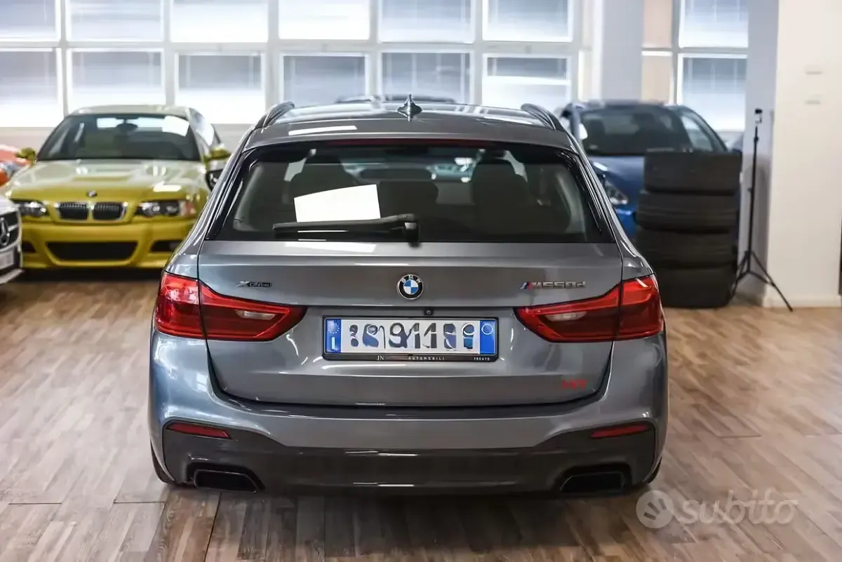 Usata BMW 550 400 CV (294 kW) 2018 Grigio Station wagon