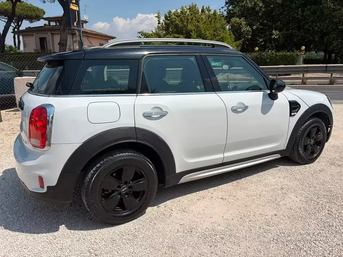 Usata Mini Cooper D Countryman 150 CV (110 kW) 2017 Bianco SUV