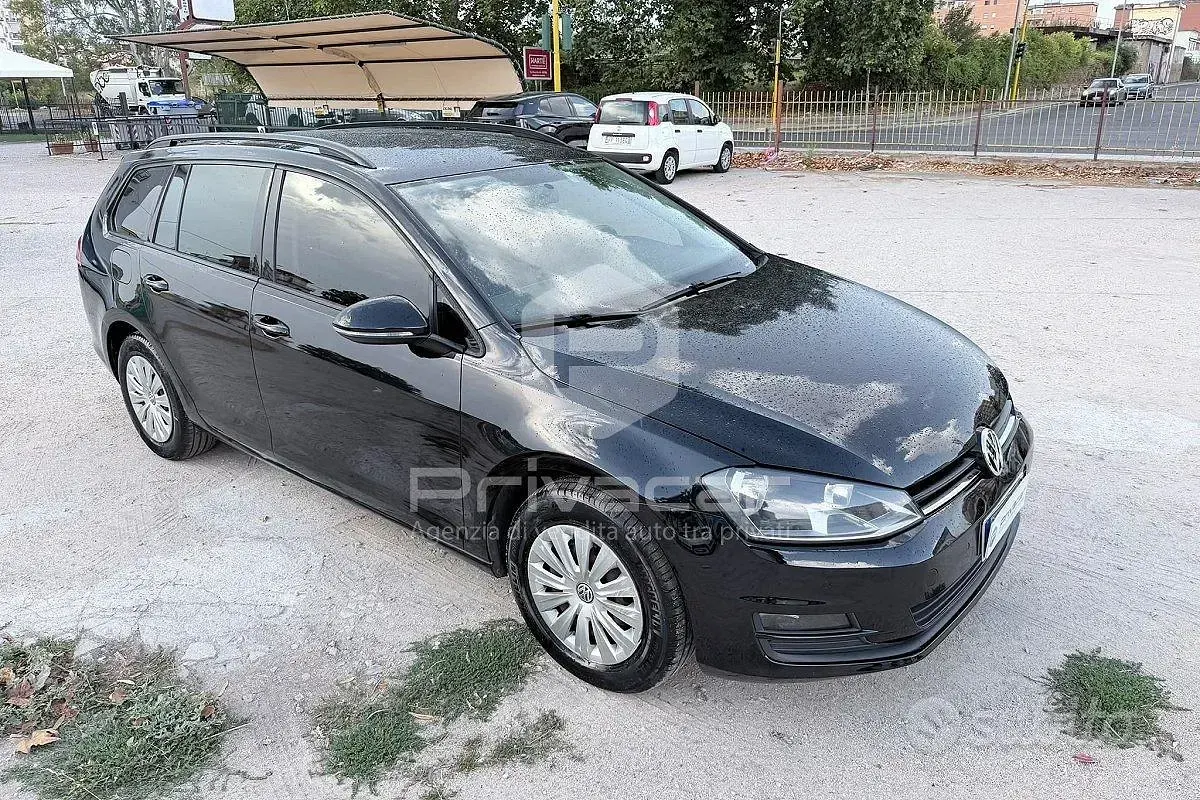 Usata VW Golf VII Trendline 90 CV (66 kW) 2015 Nero Station wagon