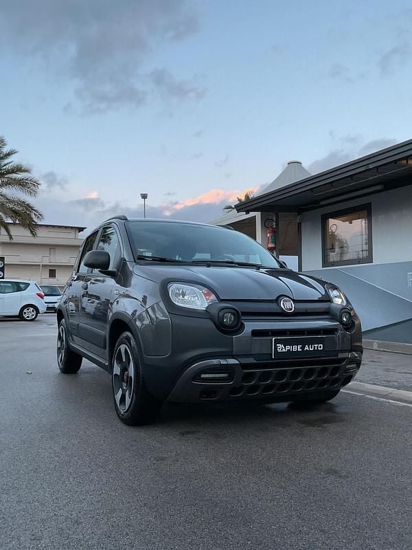 Usata Fiat Panda Cross Cross 69 CV (50 kW) 2022 Grigio Utilitaria