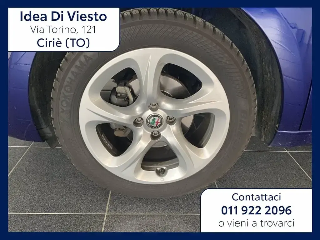 Usata Alfa Romeo MiTo Distinctive 79 CV (58 kW) 2017 Blu Utilitaria