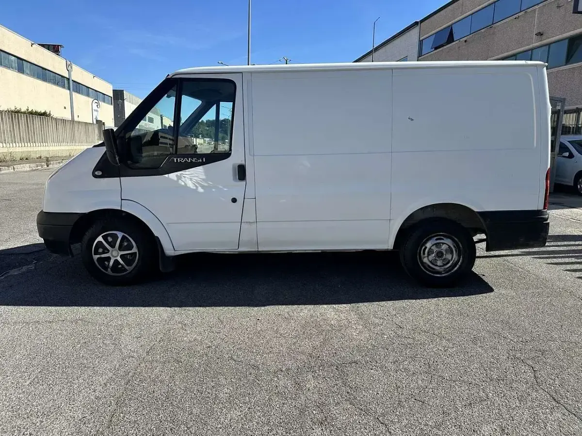 Usata Ford Transit 86 CV (63 kW) 2008 Bianco Furgone
