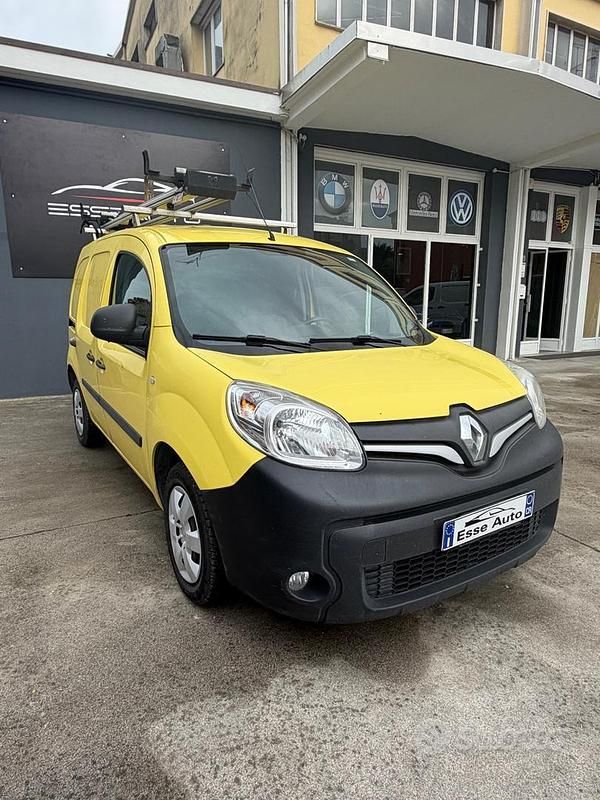 Usata Renault Kangoo LIMITED 110 CV (80 kW) 2020 Giallo Monovolume
