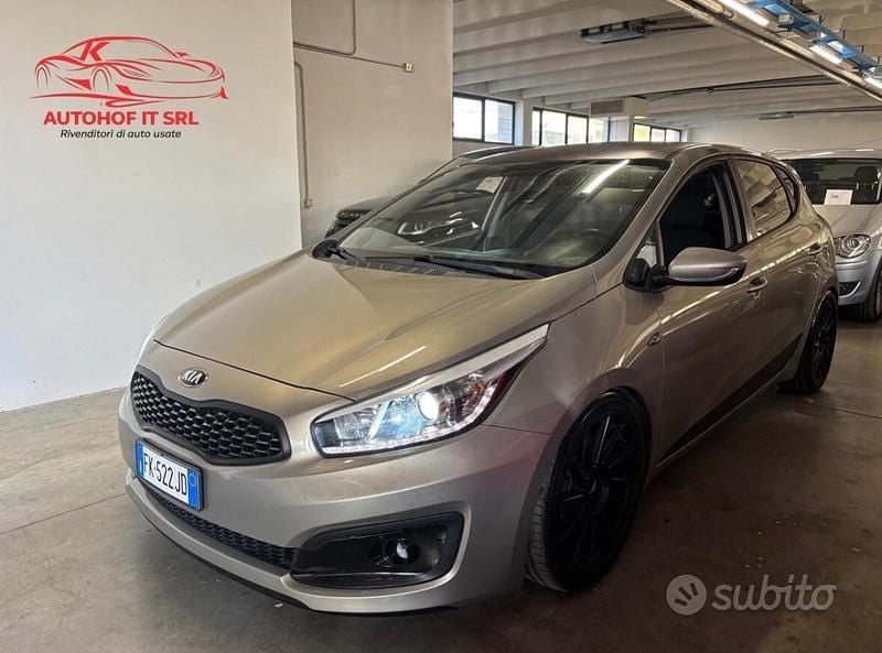 Usata Kia Ceed GT GT-Line 110 CV (80 kW) 2017 Giallo Berlina