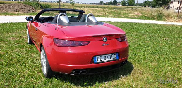 Alfa romeo brera spider