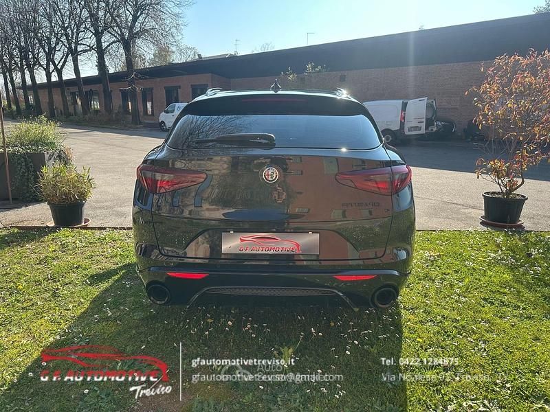 Usata Alfa Romeo Stelvio Super 150 CV (110 kW) 2018 Nero SUV