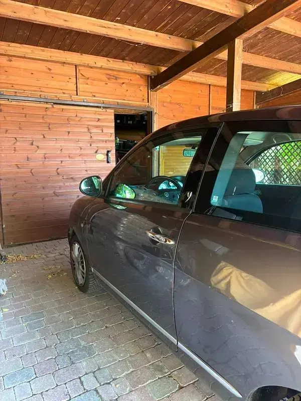 Usata Lancia Ypsilon 69 CV (50 kW) 2011 Grigio Utilitaria
